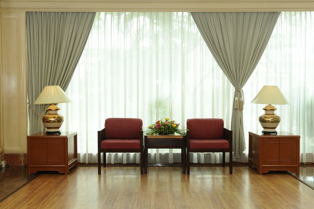 Hotel Shangri-la 3*