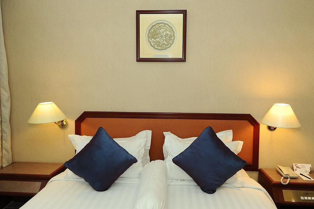 Shangri-la 3*